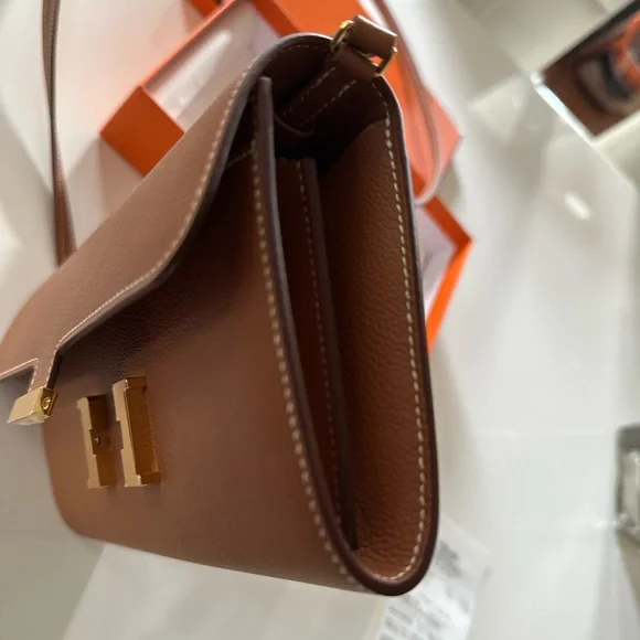 GOLD CONSTANCE TO GO BRAND NEW FULL SET NEVER WORN - Picture 7 of 8